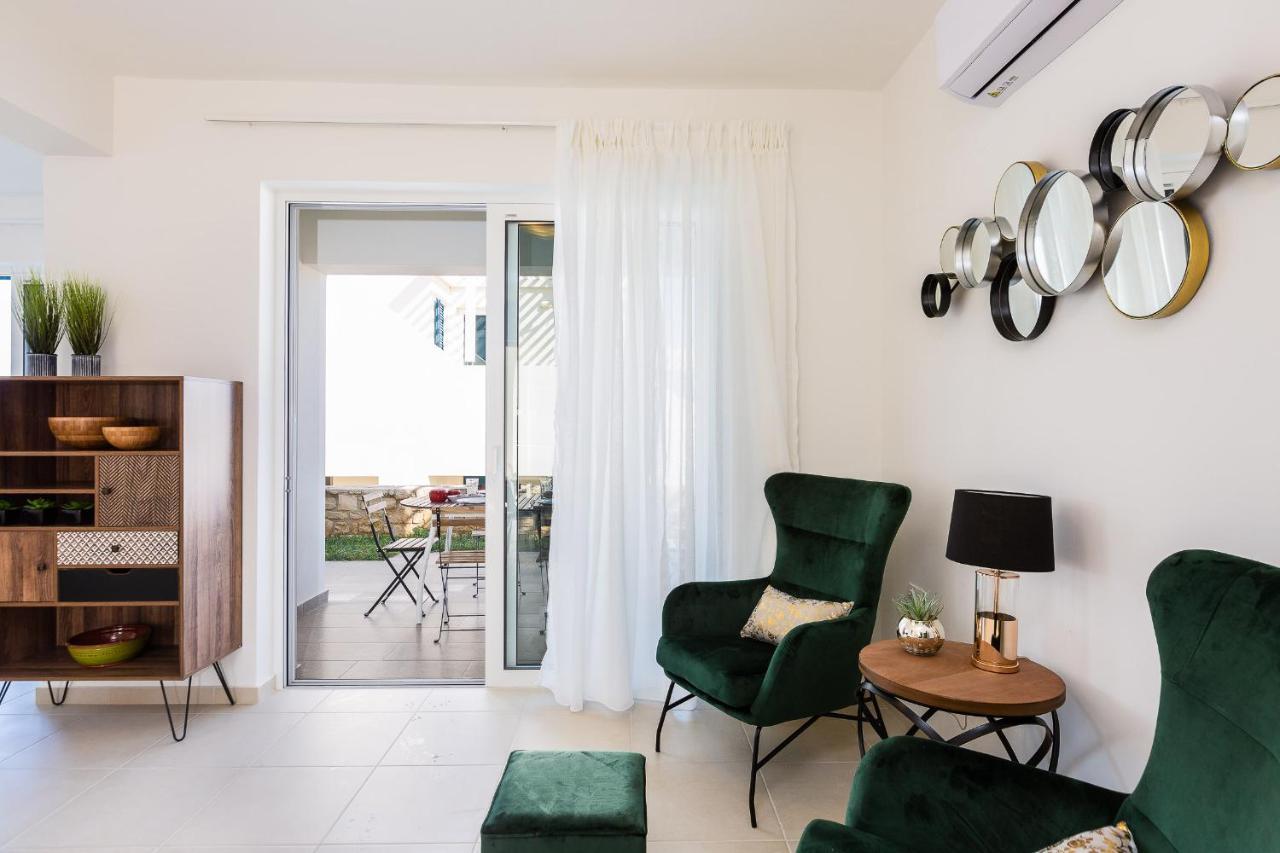 גאורגיופוליס Triton Sea View Villa מראה חיצוני תמונה